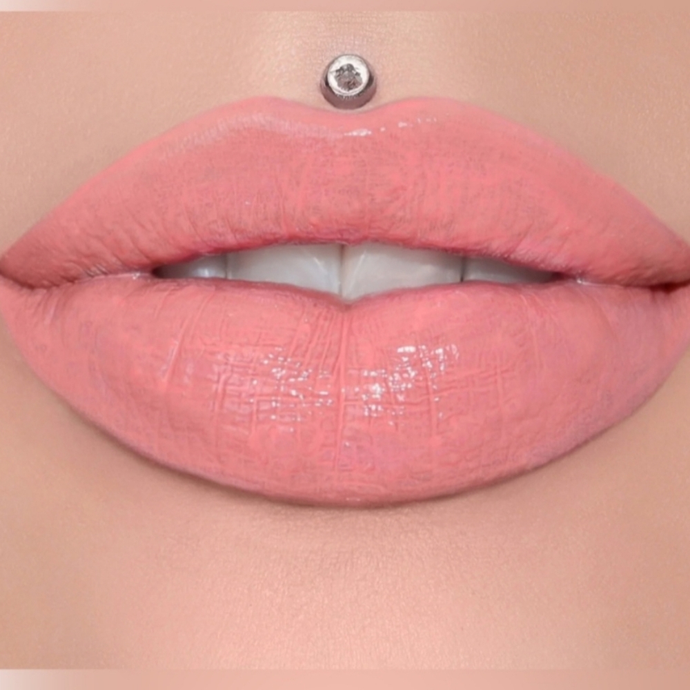 Jeffree Star 714 Supreme Gloss NIB